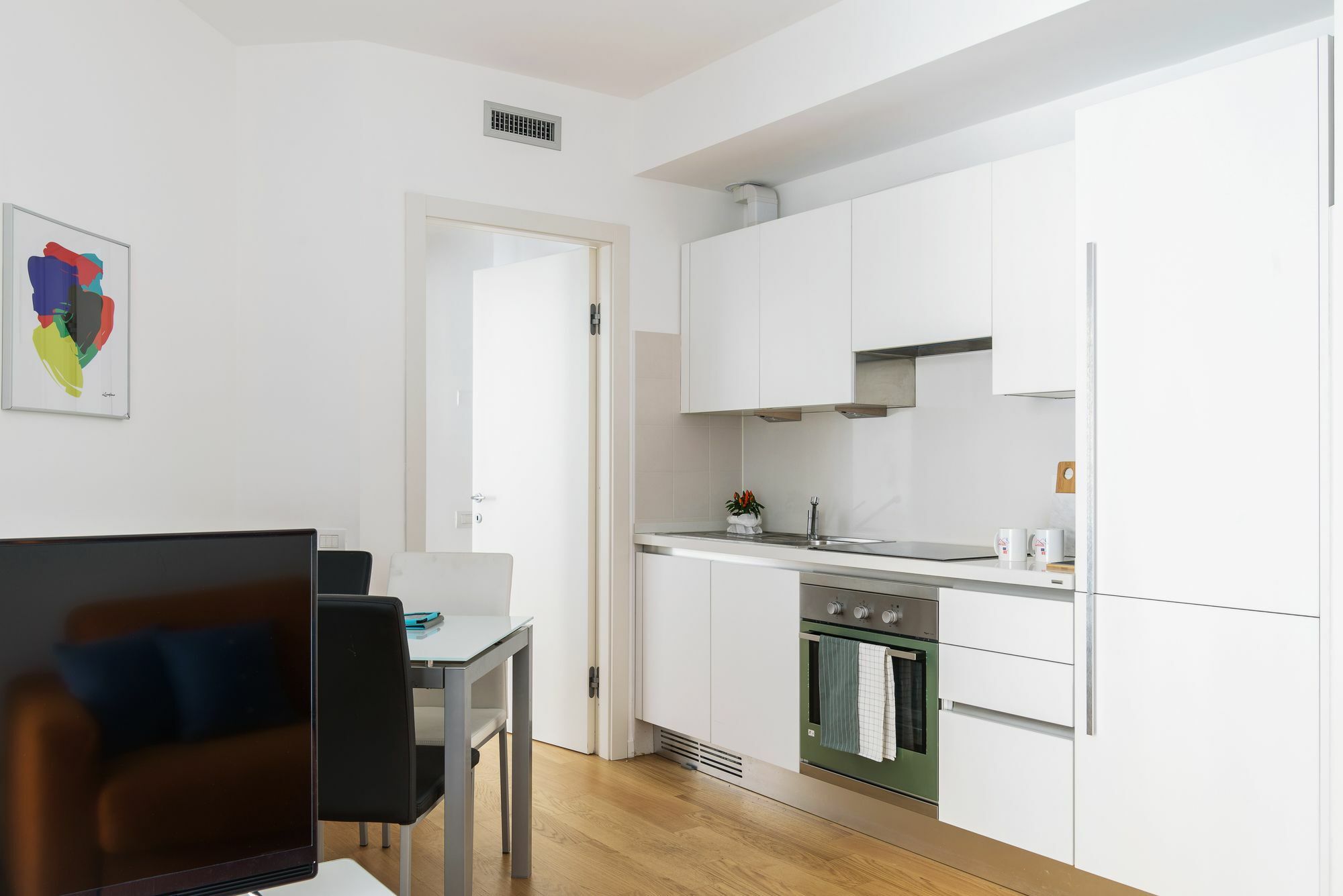 Joivy Sunny 1-Bed Flat With Balcony Διαμέρισμα Μιλάνο Εξωτερικό φωτογραφία